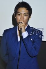 [FANCAM/Pics][5.07.2k10]TOP trong buổi Greeting “Into the Fire” ở Incheon (04.07.2010) Intothefire-greeting-top-040710-3